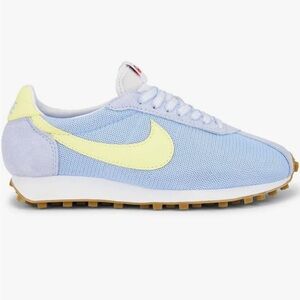 Nike Waffle Trainer 2 Light Blue/Yellow Women’s Size 9 - Brand New no box